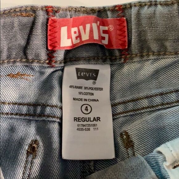 Levi’s Boys Jean Shorts Size 4 - Picture 2 of 5